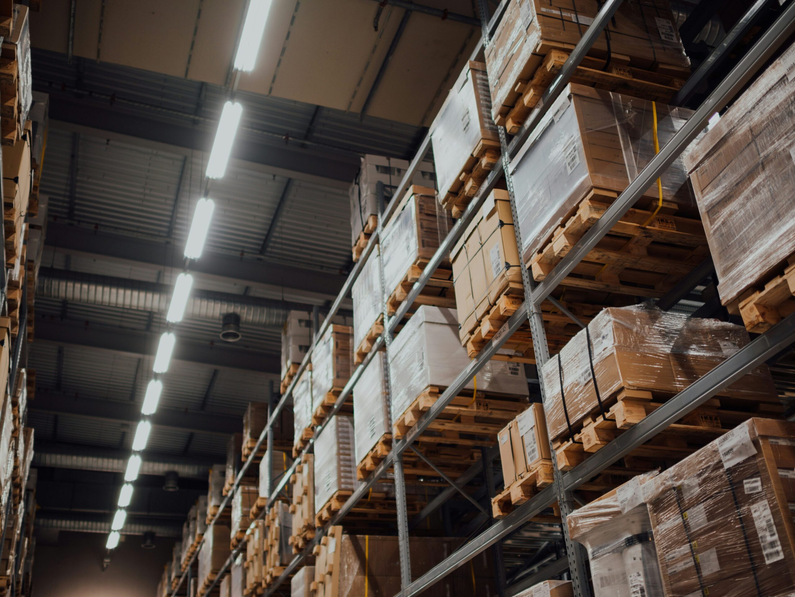 Image showing goods stored on pallets in warehouse.